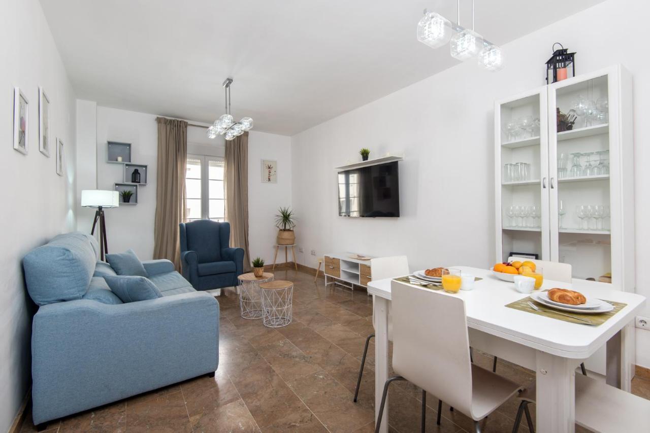 Capuchinos Center Apartment - Parking Free&Pet Friendly Málaga Buitenkant foto